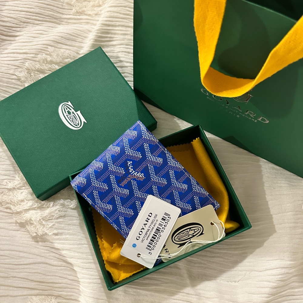 Goyard Blue Key Card Holder Luxurious Accessory